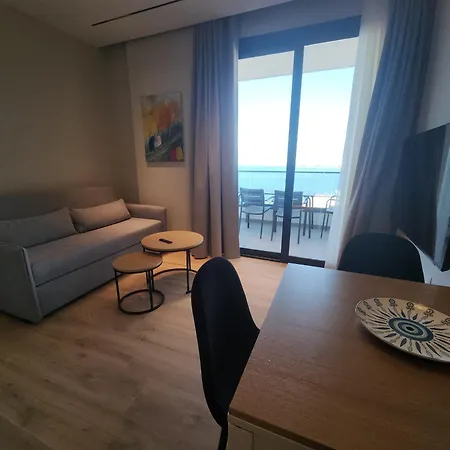 Vistamare Luxury *